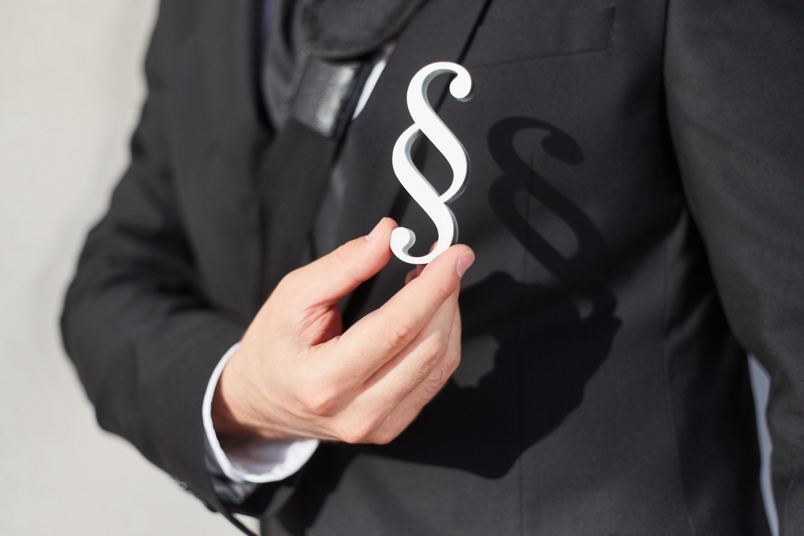 Co prawo mówi o ograniczaniu debaty publicznej pod pozorem ochrony dóbr osobistych? Analiza Ordo Iuris