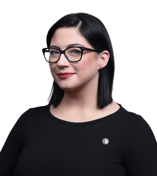 Marcin Perłowski - zdjęcie profilowe bez tła 1