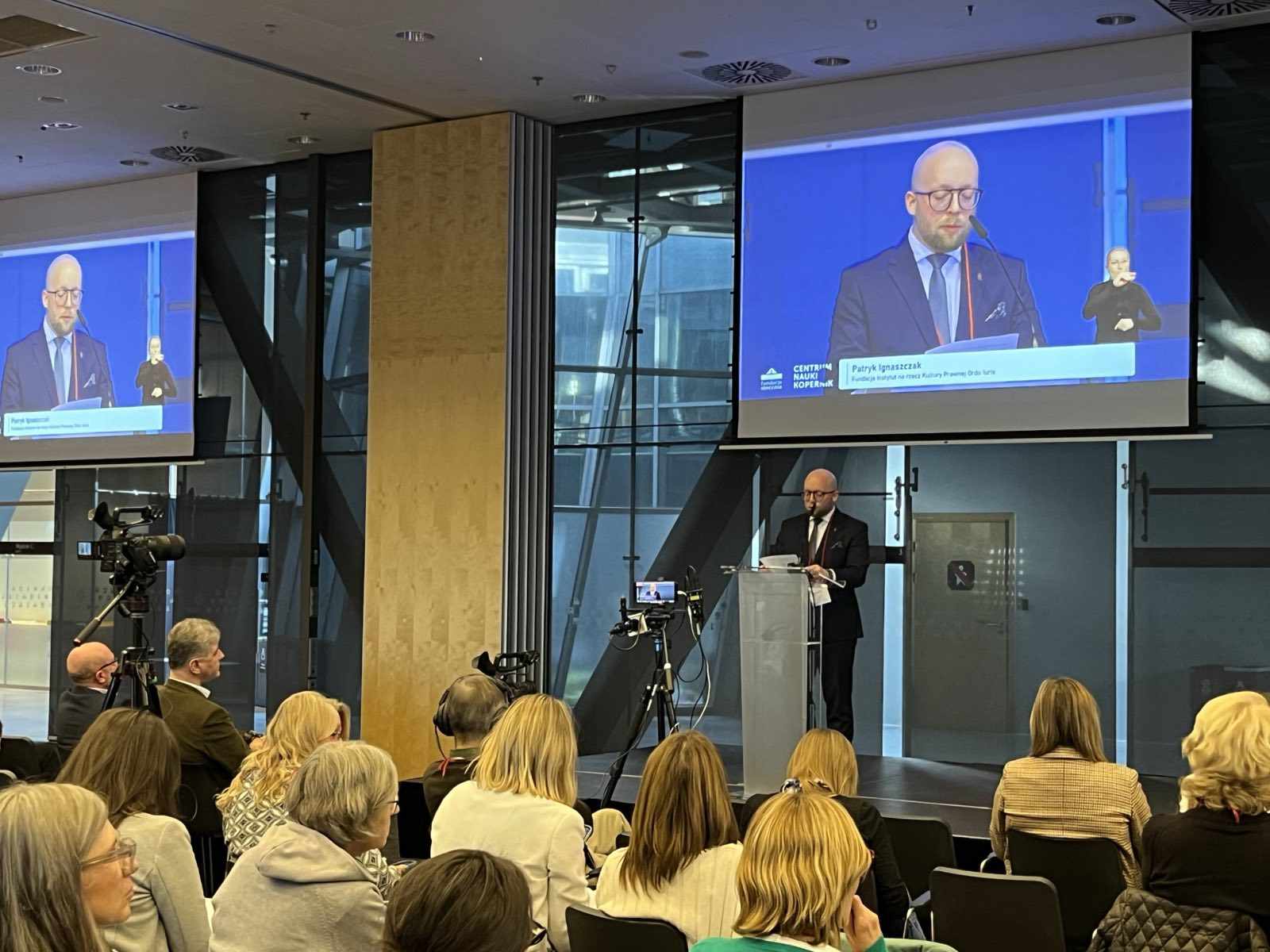 Dyskutowali o Strategii migracyjnej Polski. Ordo Iuris na wysłuchaniu obywatelskim