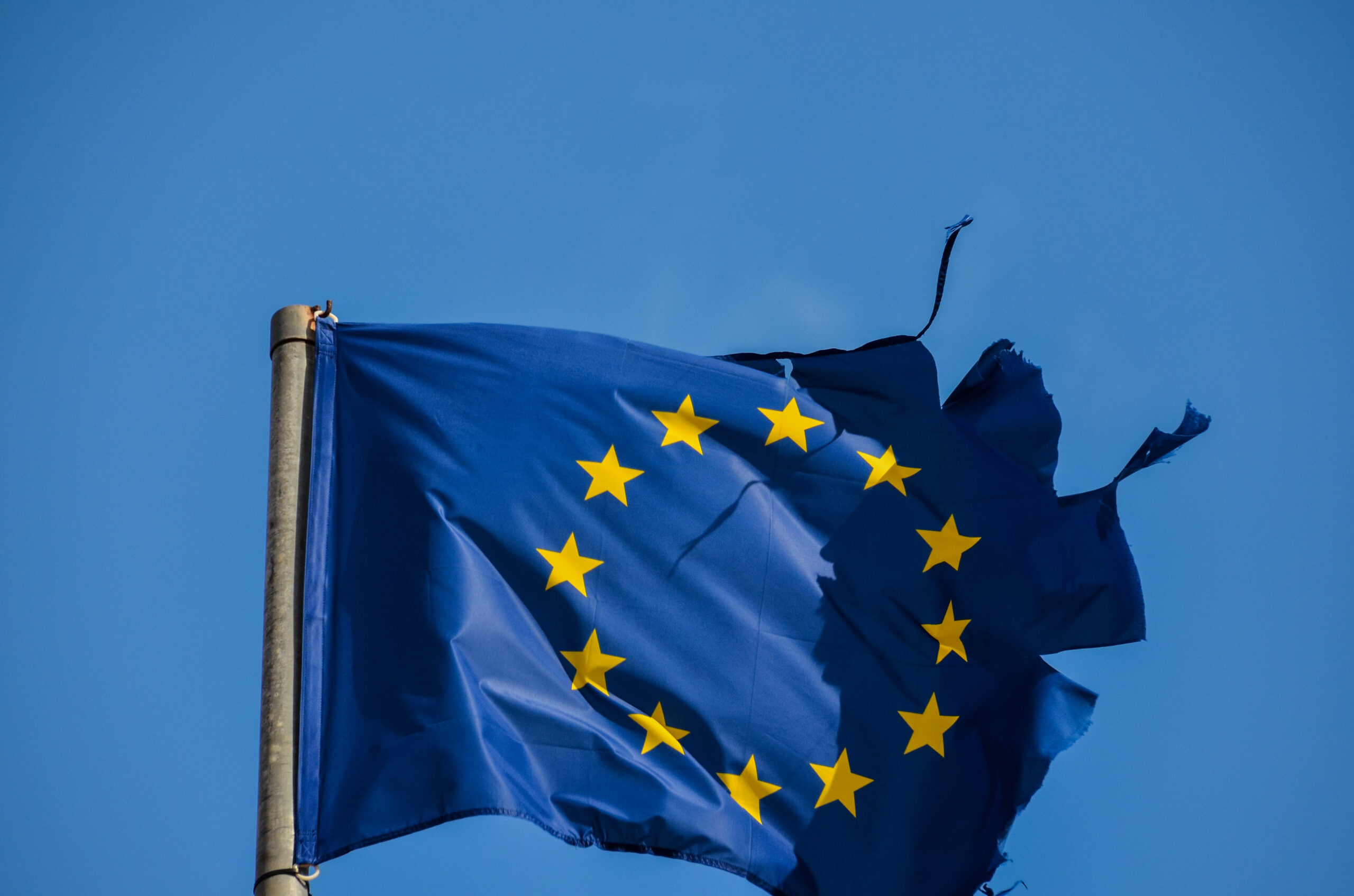An Empire of Europe or a Europe of Nations? Hermann Tertsch, Lorenzo Bernasconi, Jean Messiha, and Jerzy Kwaśniewski discuss the planned reform of the EU treaties