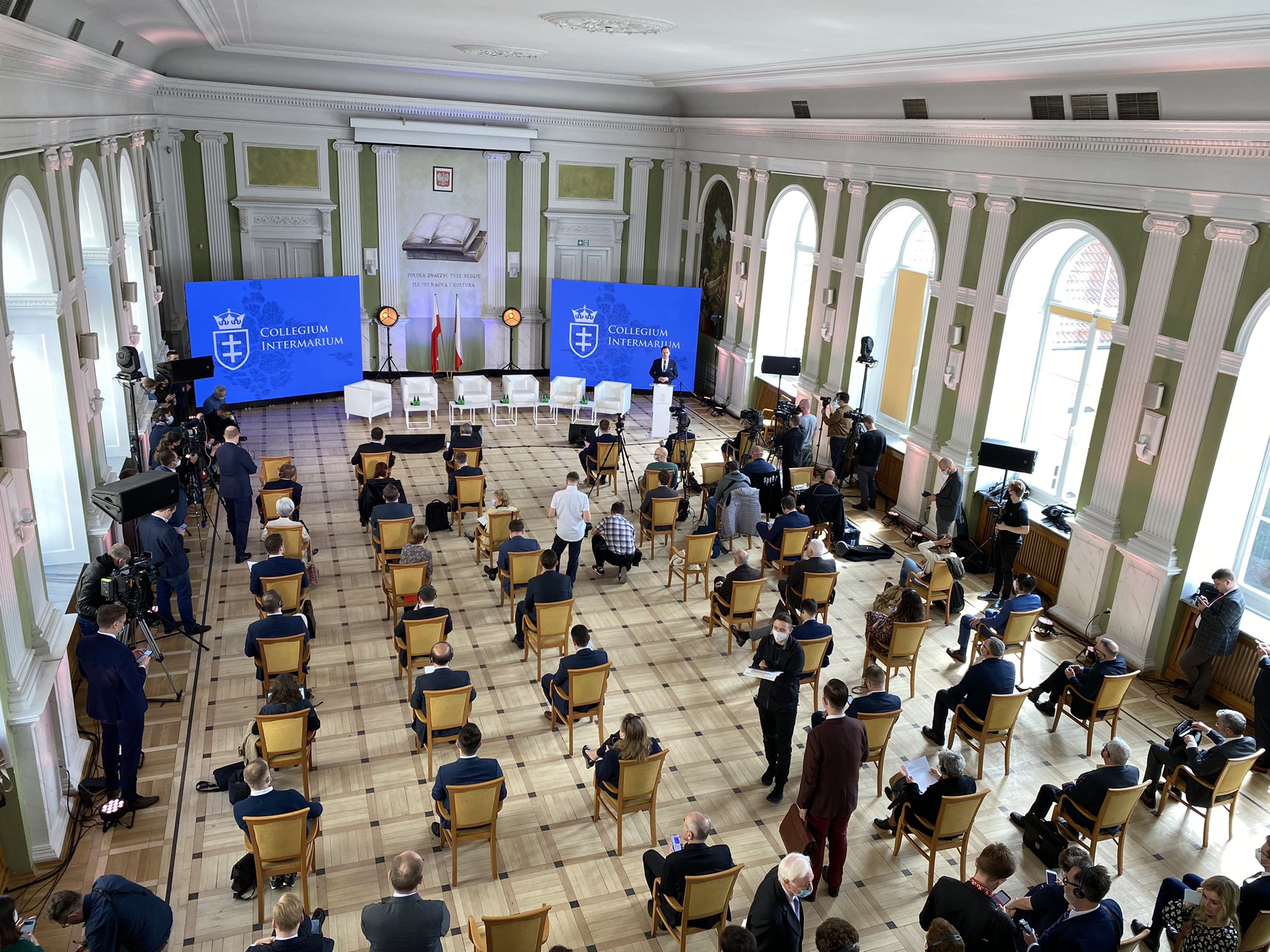 Space of freedom and order: inauguration of Collegium Intermarium