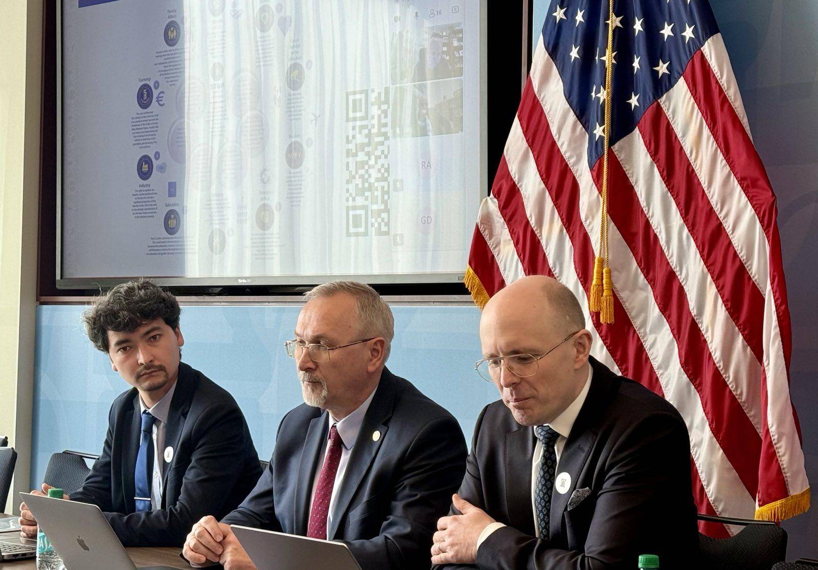 Projekt reformy UE przedstawiony w Waszyngtonie wywołuje histerię w mediach finansowanych z USAID