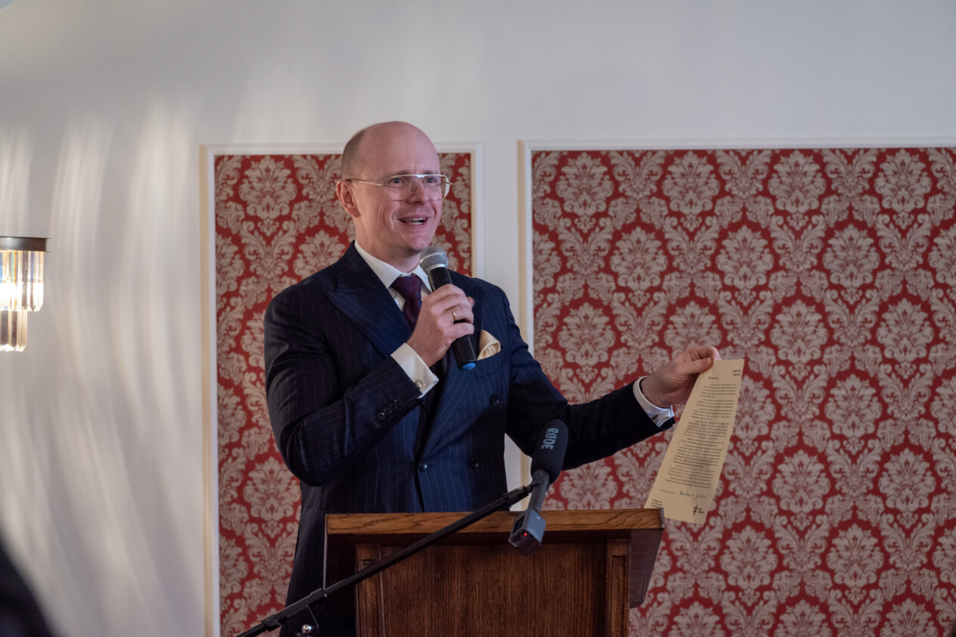 Jerzy Kwaśniewski: Jak uchronić swoje dziecko przed wulgarną seksedukacją?