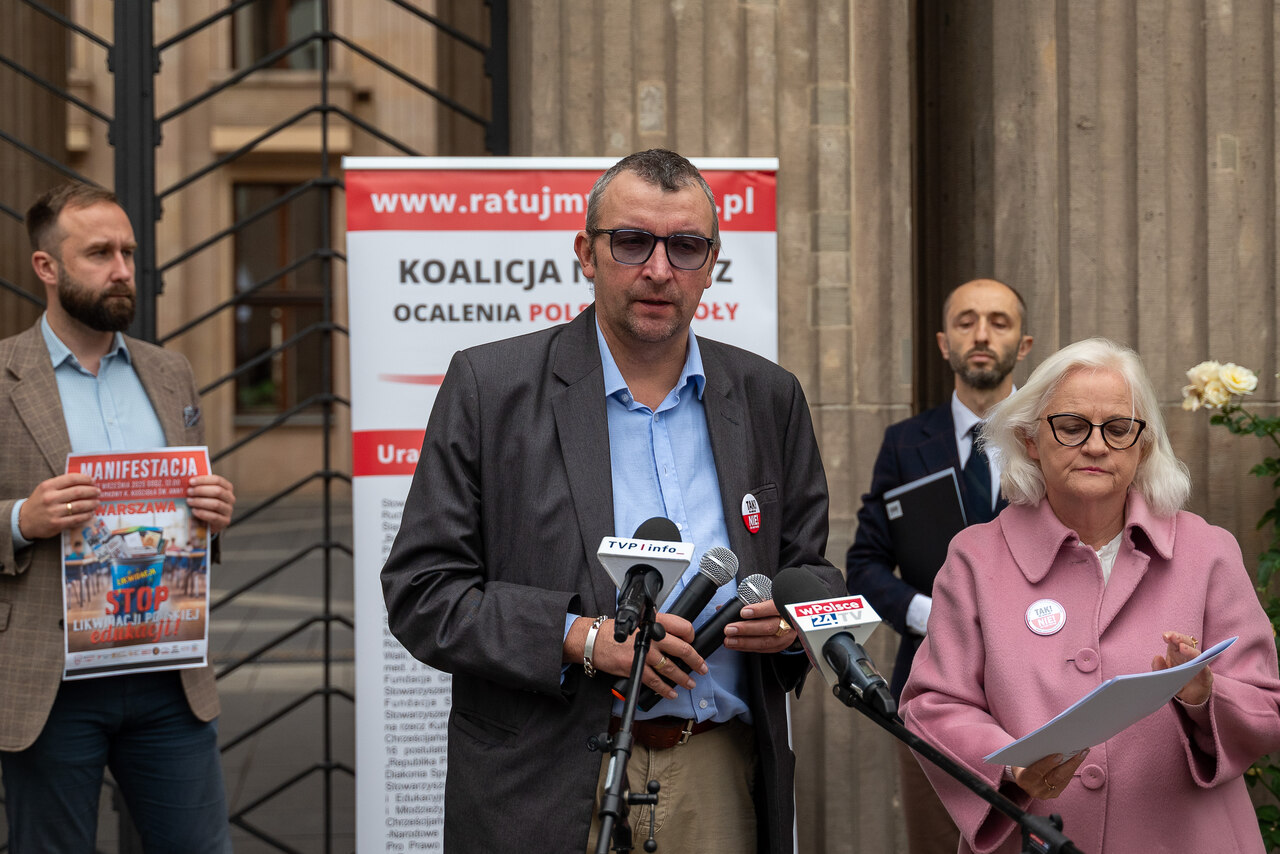 Konferencja prasowa przy MEN