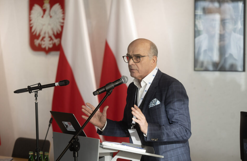 Konferencja „WHO. Wyjść czy zostać”